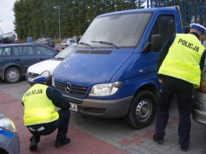 DZIAŁANIA TRUCK