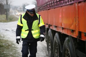 DZIAŁANIA TRUCK NA DROGACH POWIATU