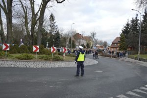 Policjanci zabezpieczali orszak Trzech Króli