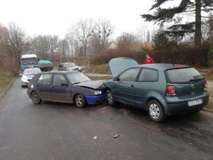 POLICJA APELUJE JEDŹ OSTROŻNIE