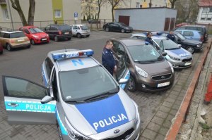 POLICJANCI OTRZYMALI TRZY NOWE RADIOWOZY